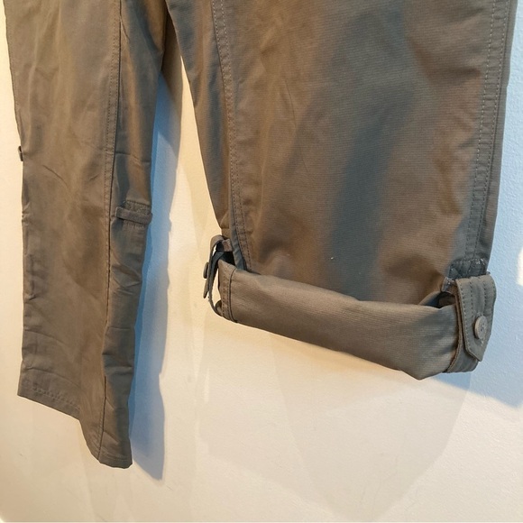 THE NORTH FACE Sz 12 Khaki Convertible  Hiking Pants with Many Pockets - Picture 6 of 16